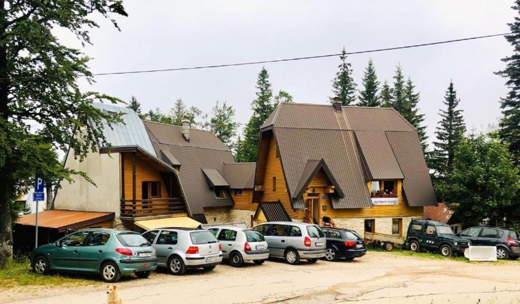 Apartments Dobro Jahorina Bagian luar foto